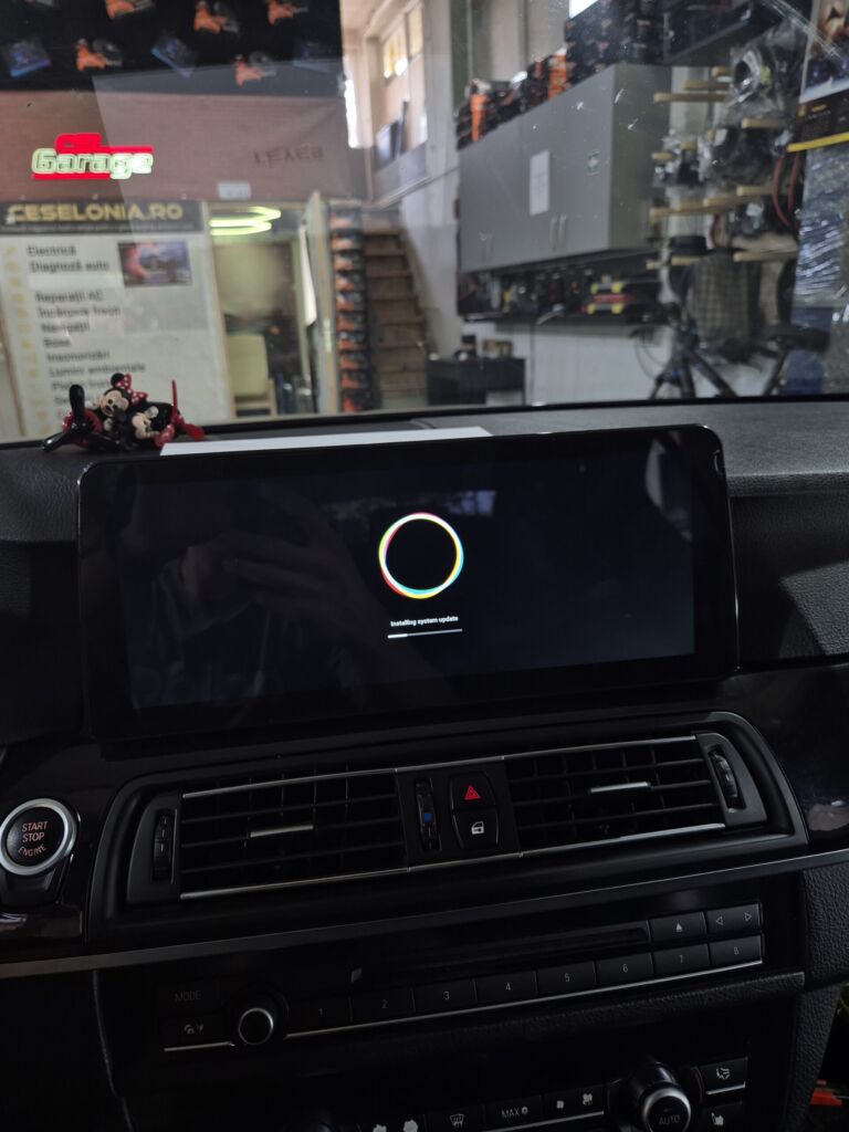 https://cslgarage.ro/stuff-to-watch/uploads/2024/10/bmw-f10-navigatie-7-scaled.jpg – poza 7