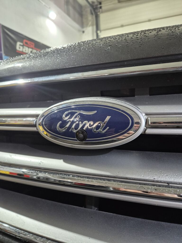 https://cslgarage.ro/stuff-to-watch/uploads/2025/12/ford-kuga-navigatie-cu-camere-360-4-scaled.jpg – poza 4