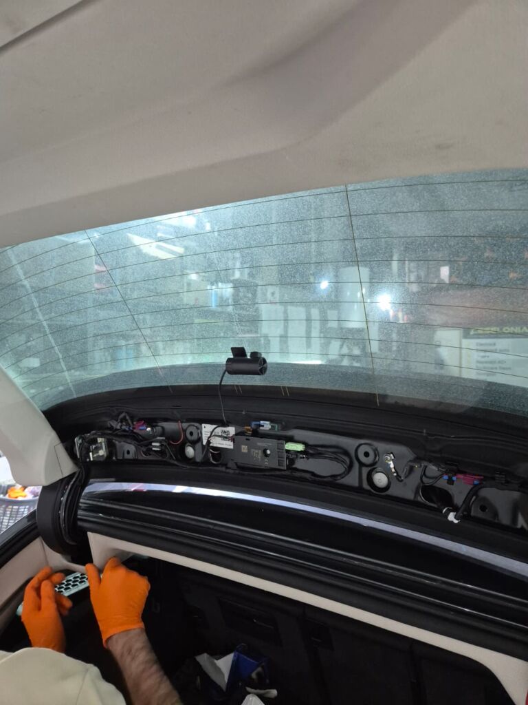 https://cslgarage.ro/stuff-to-watch/uploads/2026/02/bmw-seria-3-g21-camera-dvr-4.jpeg – poza 4
