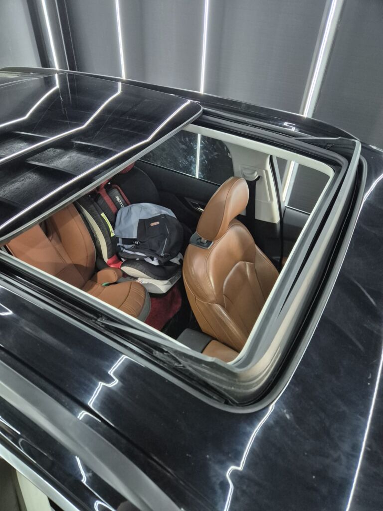 https://cslgarage.ro/stuff-to-watch/uploads/2026/06/audi-q7-mentenanta-trapa-4-scaled.jpeg – poza 4