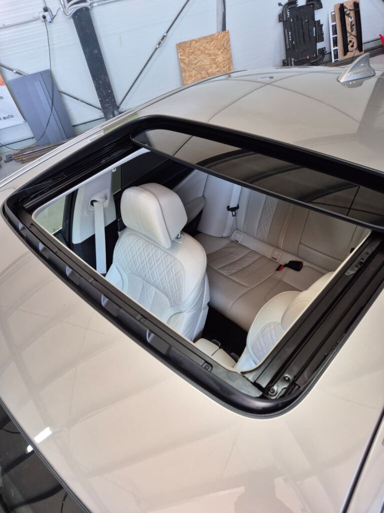 BMW Seria 5 G30 mentenanță trapă