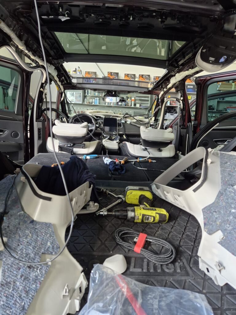 Renault Espace reparație trapă