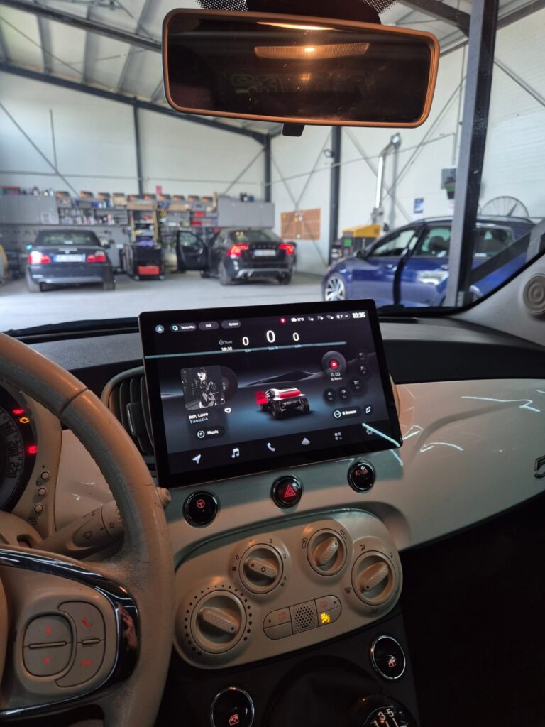 https://cslgarage.ro/stuff-to-watch/uploads/2026/10/fiat-500-insonorizare-4.jpg – poza 4