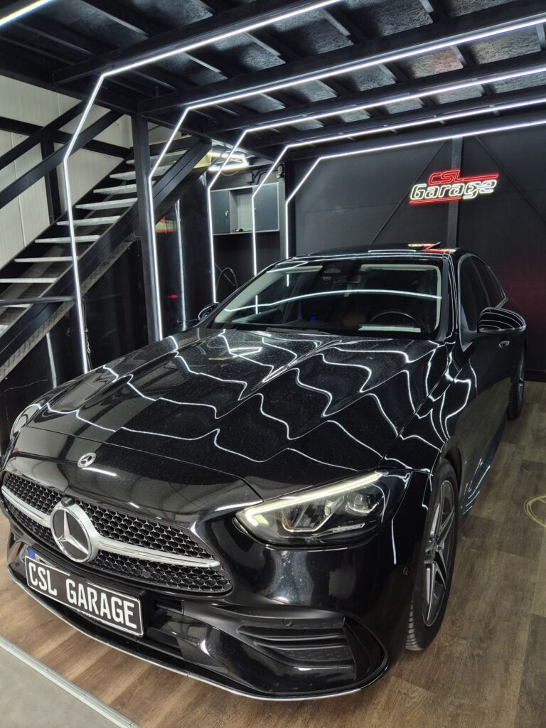 Mercedes-Benz mentenanță trapă panoramică